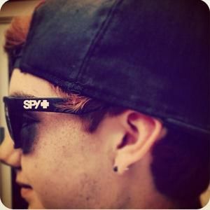 Meet your Posher, Pat